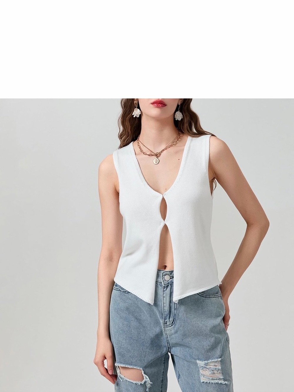 Amazon White Knit Keyhole Button-Front V-Neck Tank